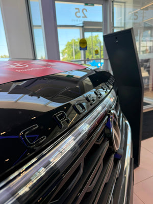Volkswagen Atlas (SUV) | 2018-2024 | Logotipo de la capucha | #VOAT18LOG
