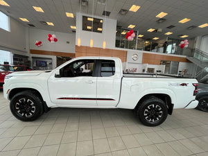 Nissan Frontier (King Cab) | 2022-2025 | Groove (2Tone) | #NIF222GRI