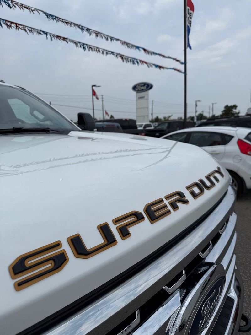 Ford F-250 Super Duty (SuperCab) | 2023-2025 | Hood Logo | #FOF223LOH