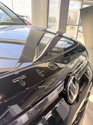 Volkswagen Tiguan (SUV) | 2025-2026 | Hood Deflector w/logo | #VOTI25DL2