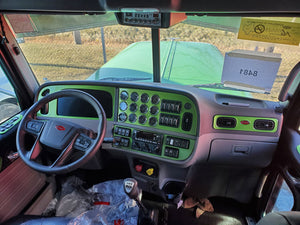 Peterbilt 389 (Truck) | 2022-2024 | Dash kit (Full) | #PE3622INF
