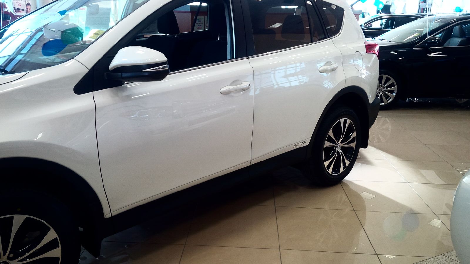 Toyota RAV4 (SUV) - 2013-2015 - Rocker - #TORA13RK2 – Designer Trim